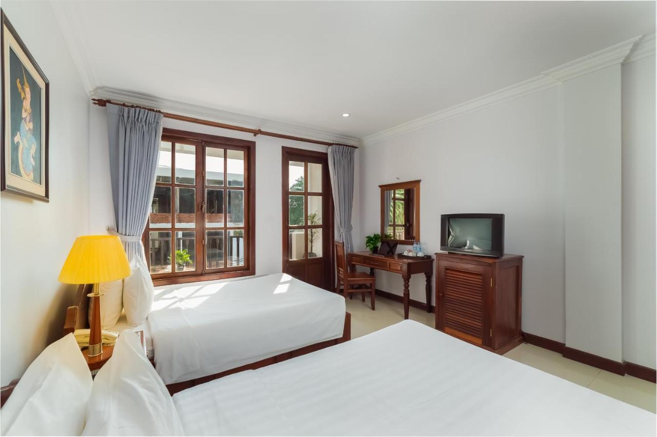 Shadow Angkor Villa Siem Reap Bagian luar foto
