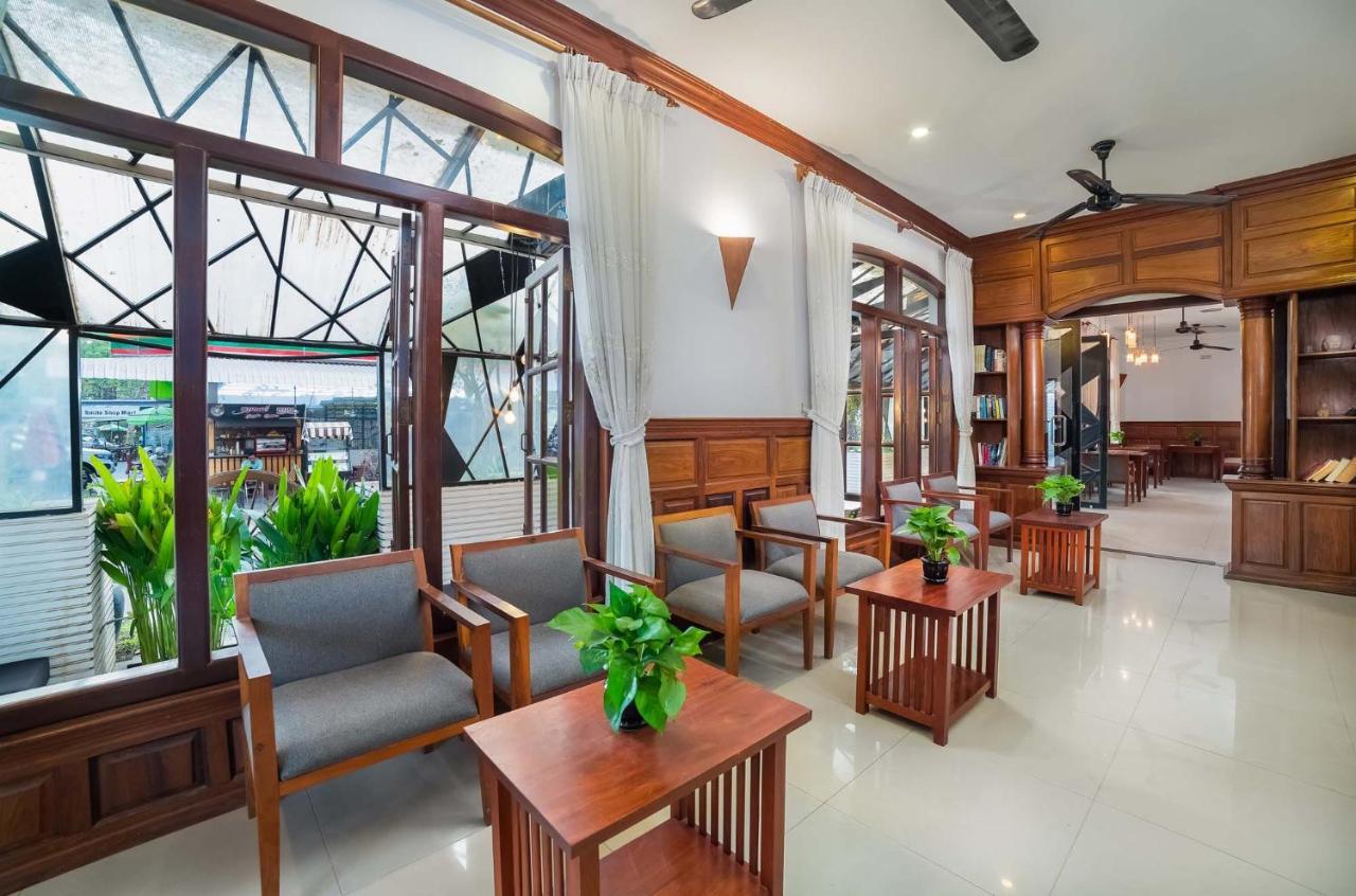 Shadow Angkor Villa Siem Reap Bagian luar foto