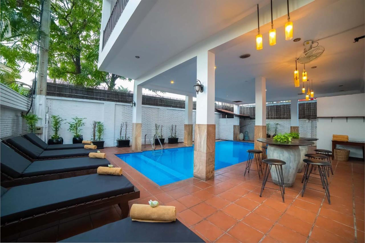 Shadow Angkor Villa Siem Reap Bagian luar foto